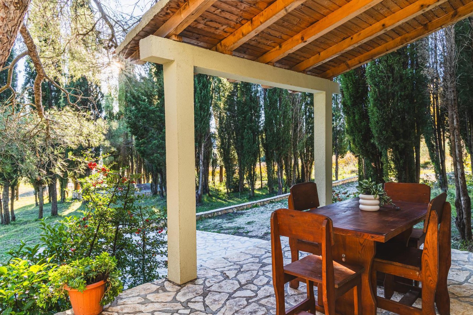 Country House Uros In Nature With Pool Lovorno Exterior photo