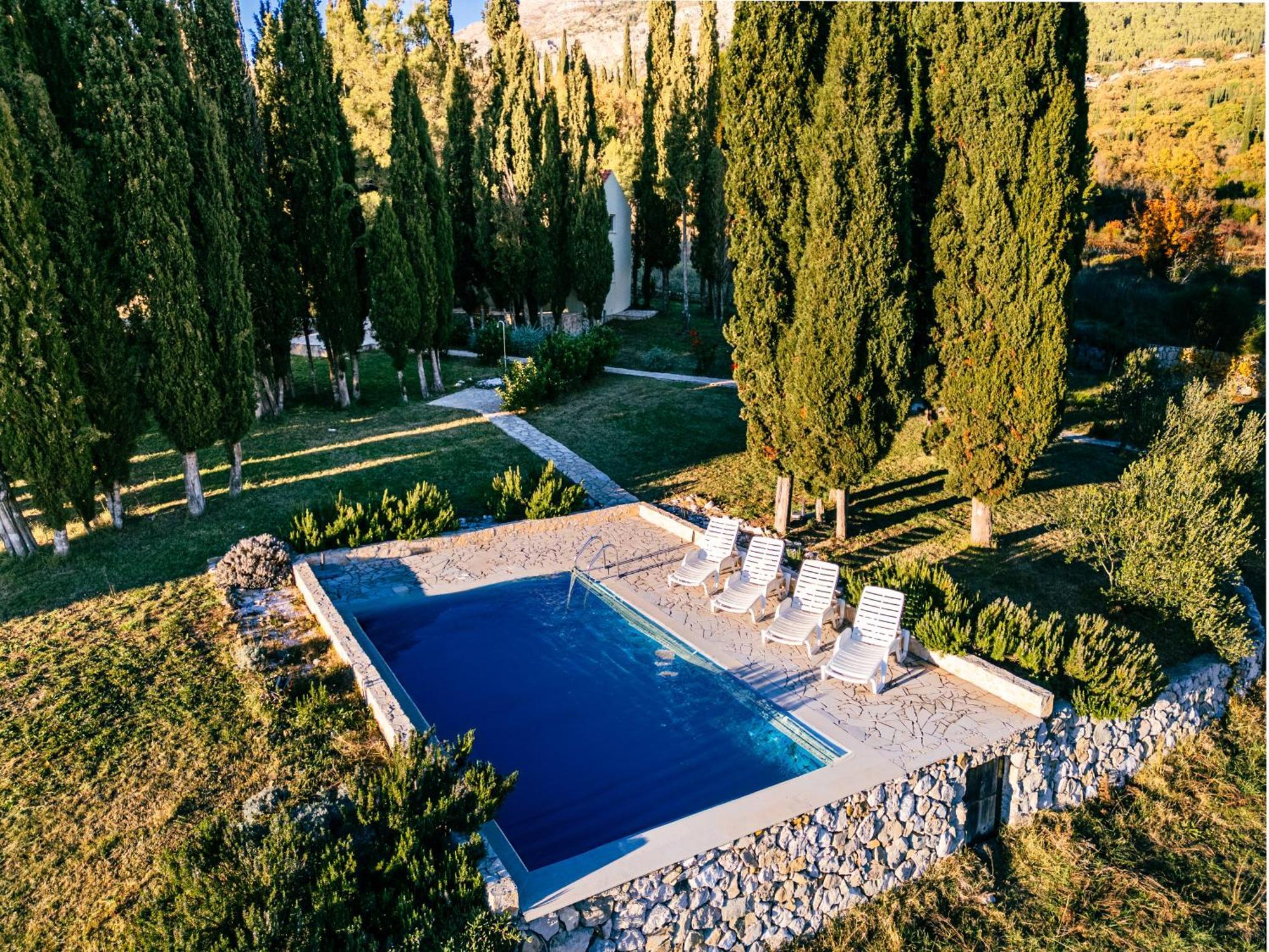 Country House Uros In Nature With Pool Lovorno Exterior photo
