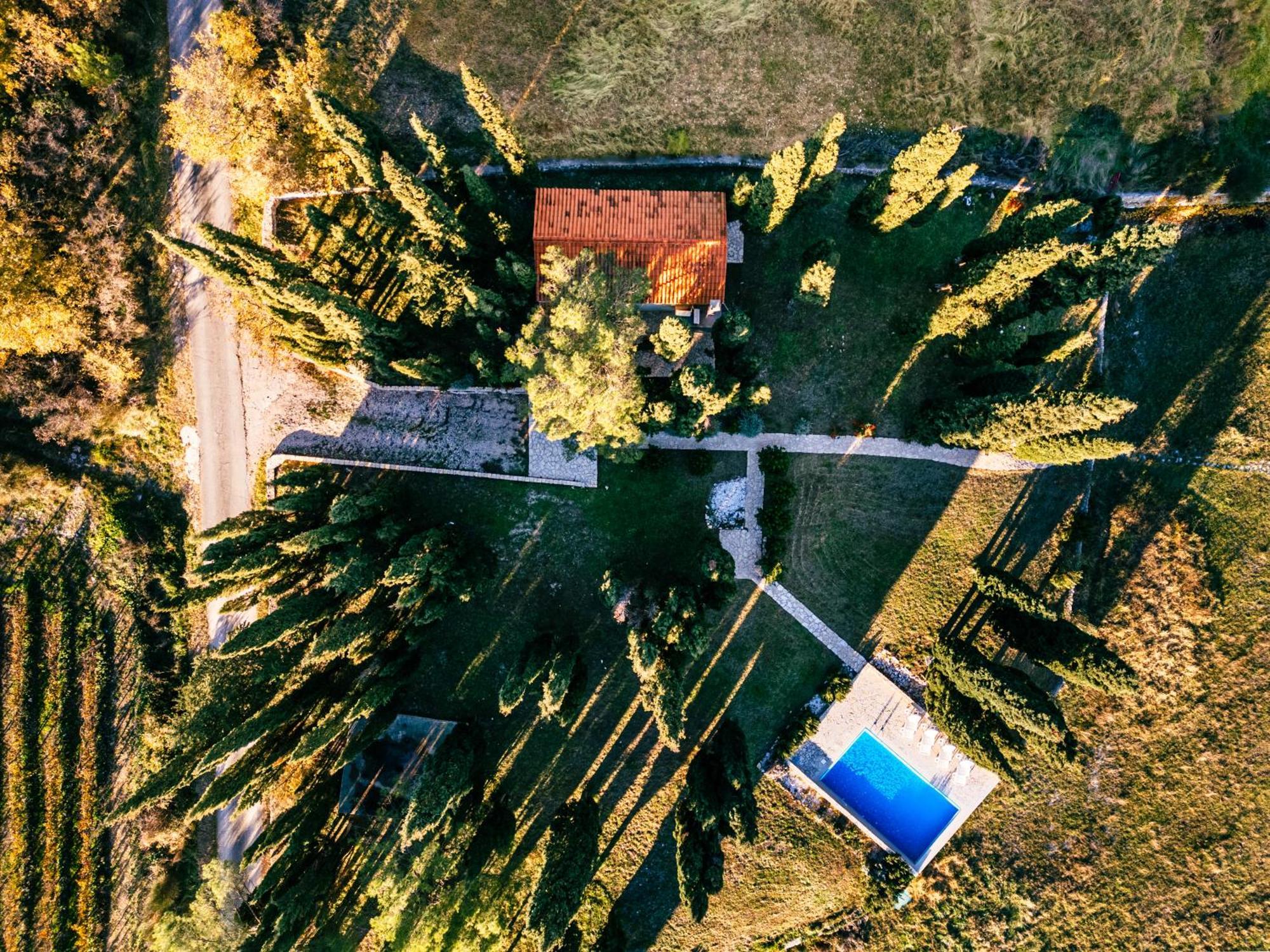 Country House Uros In Nature With Pool Lovorno Exterior photo